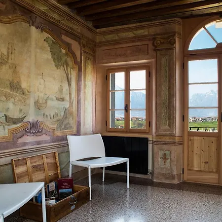 Villa D'or Mel